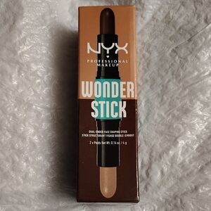 NYX Wonder Stick Dual-Ended Face Shaping Stick